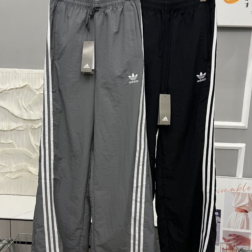 Adidas Women's Track Pants - Size M